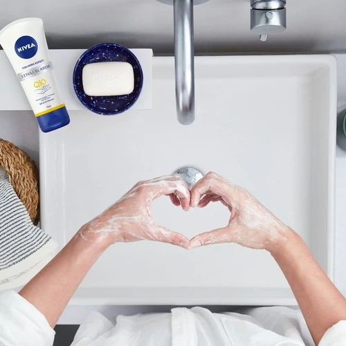 Nivea Q10 Plus El Kremi Yaşlanma Karşıtı 75 ml - Resim 3