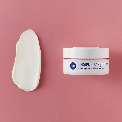Nivea Kırışıklık Karşıtı Krem 45 Yaş Üstü 50 ml - Resim 5