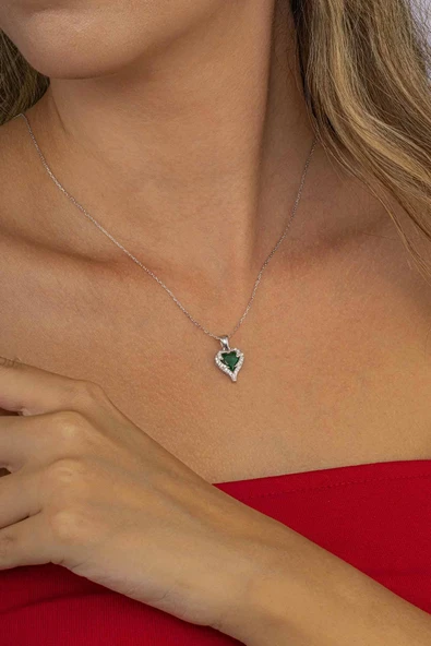 Gümüş Pazarım Özel Tasarım Yeşil Taşlı 925 Ayar Gümüş Kalp Kolye - 2