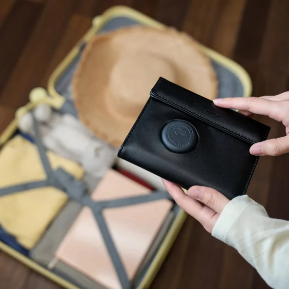 MiBook MiTag Akıllı Pasaport Cüzdanı | Bluetooth Takip Cihazlı Seyahat Cüzdanı (iOS ve Android Uyumlu) - 4