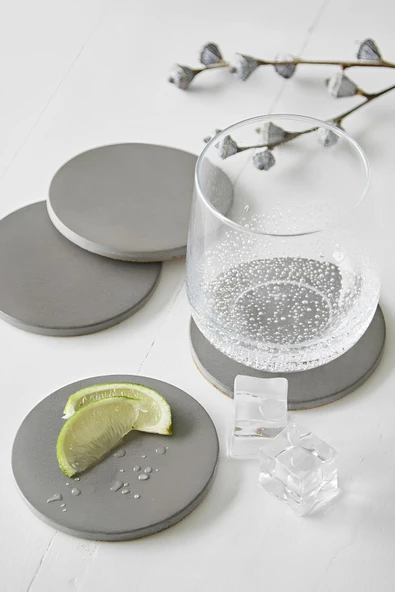 Beton Gri 4’lü Bardak Altlığı Seti ve Stand | Minimalist Modern Dekoratif Beton Altlık Takımı - 3