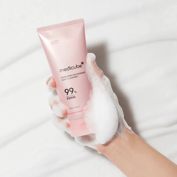 medicube - PDRN Pink Niacinamide Whip Cleanser - 4