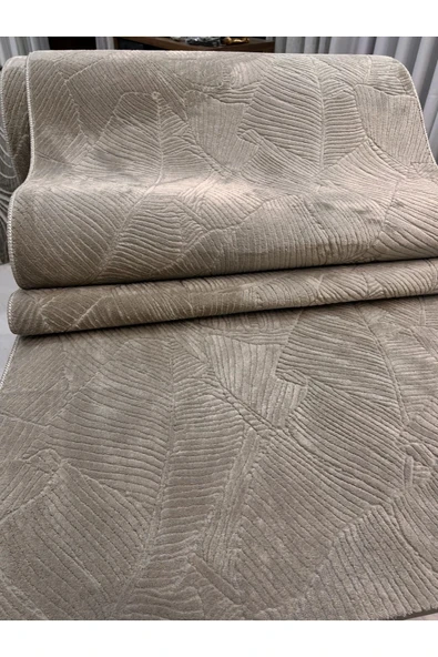 MERİNOS RÖLYEF KAYMAZ TABAN GARDEN KOYU BEJ KESME HALI ürün görseli