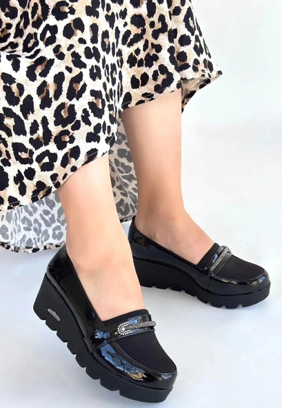 Kear Siyah Rugan Dolgu Topuk Ayakkabı - Resim 3