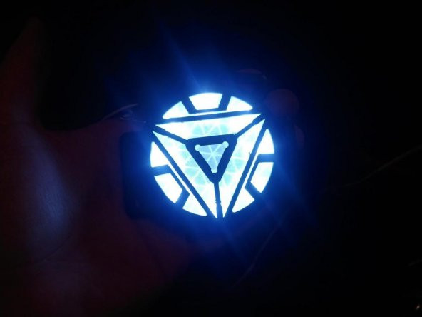 Giyilebilir Ark Reaktörü (Led Versiyonu) Plastik Aparat - 2