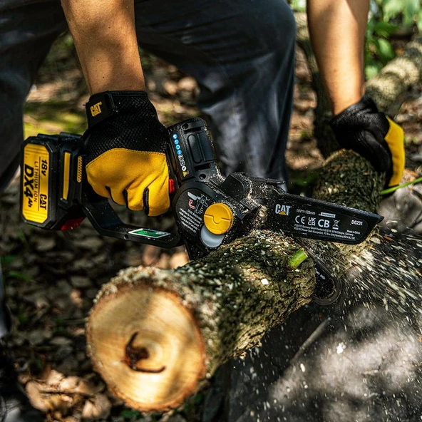 CAT DG231 18Volt 4.0Ah Li-ion 12CM Profesyonel Şarjlı Kömürsüz Zincirli Testere - 6