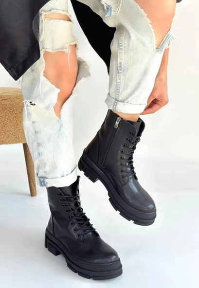 BİÇOMİ Allex Siyah Cilt Bağcıklı Bot ürün görseli