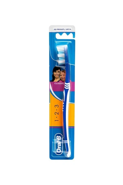 Oral-B 3-Effect Classic Diş Fırçası