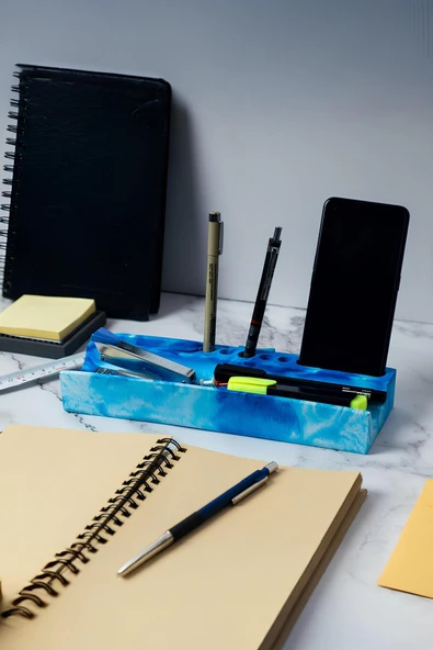 Beton Masaüstü Organizer | Kalemlik, Telefon ve Kartlık Düzenleyici – Şık Ofis Masa Dekoru - 5