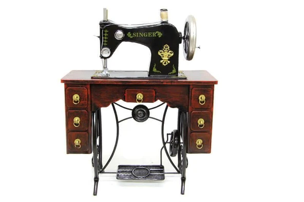 Dekoratif Metal Dikiş Makinesi Vintage Ev Ofis Hediyelik ürün görseli