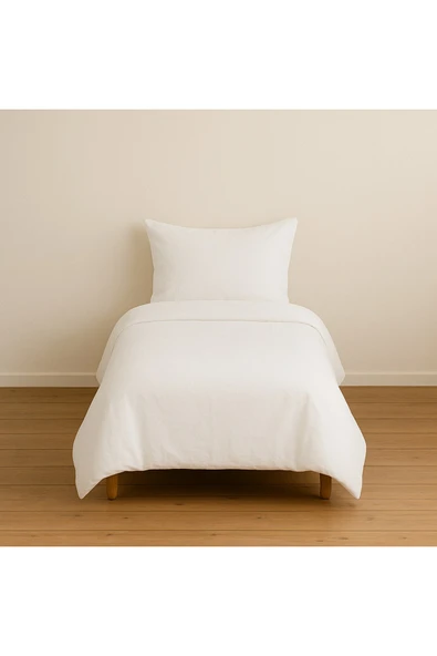 Tek Kişilik Düz Renk Beyaz Nevresim + 1 Adet Yastık Kılıfı ürün görseli