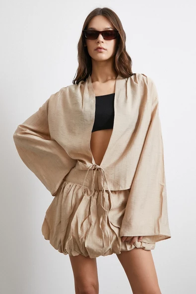 Geniş Kol Önden Bağlamalı Bluz Bej - Resim 3