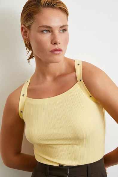 Arkası Çapraz Bağlamalı Top Sarı - Resim 4