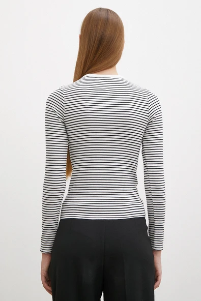 Bisiklet Yaka Çizgili Bluz Beyaz - Resim 6