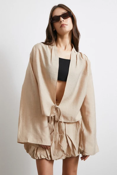 Geniş Kol Önden Bağlamalı Bluz Bej - Resim 2