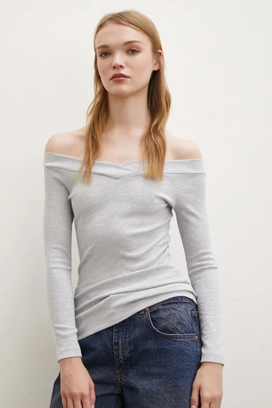 Kayık Yaka Bluz Gri ürün görseli 1
