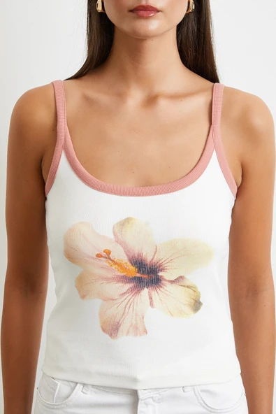 Çiçek Baskılı Askılı Top Ekru - Resim 3