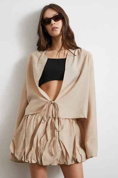 Geniş Kol Önden Bağlamalı Bluz Bej - Resim 4