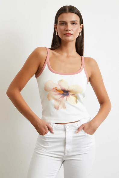 Çiçek Baskılı Askılı Top Ekru ürün görseli 1