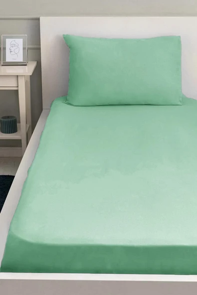 Lastikli Pamuklu Ranforce Kumaş Çarşaf Ve Yastık Kılıfı ürün görseli