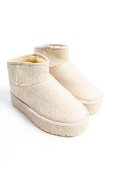 AMELIA Bağcıksız Düz ve Kalın Taban İçi Kürklü Kısa Süet Kadın Bot  SKT - Krem - Resim 4