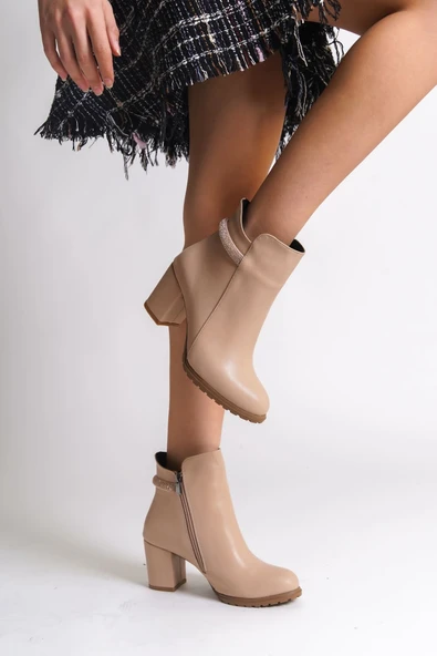 LIA Fermuarlı Ortopedik Taban Taşlı Topuklu Kadın Bot CTT - Ten - Resim 2