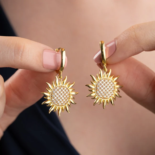 925 Ayar Gümüş Taşlı Ay Çiçeği Küpe ürün görseli