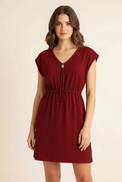 Kadın Bordo Yanları Yırtmaçlı Tokalı V Yaka Mini Plaj Elbisesi ürün görseli