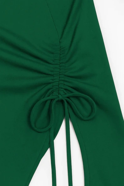 Kadın Yeşil Uzun İspanyol Kollu Asimetirik Yaka Yandan Bağlamalı Drapeli Bluz - Resim 4