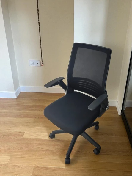 Yağmur Ofis Katlanır Kollu Çalışma Sandalyesi MONTAJLI Ofis ve Bilgisayar Koltuğu Siyah Kol Siyah Kumaş