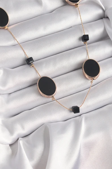 Pirinç Gold Renk Siyah Renk Oval Siyah Küp Detay Kadın Kolye - TJ-BKO9625 ürün görseli 1