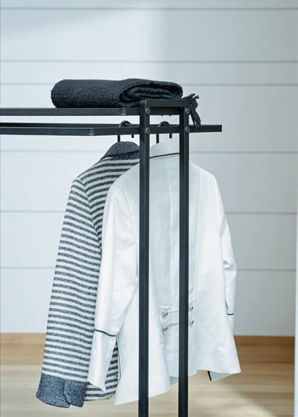 SİYAH METAL ELBİSE ASKILIĞI İKİ YÖNLÜ 3 RAFLI TEKERLEKLİ ASKILIK PORTMANTO VE KONFEKSİYON ASKILIĞI - 6