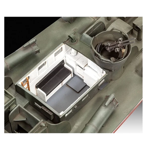 Revell 1:72 PT-109 Patrol Torpedo Boat Model Seti 65147 - 4