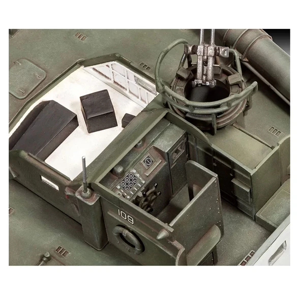 Revell 1:72 PT-109 Patrol Torpedo Boat Model Seti 65147 - 5