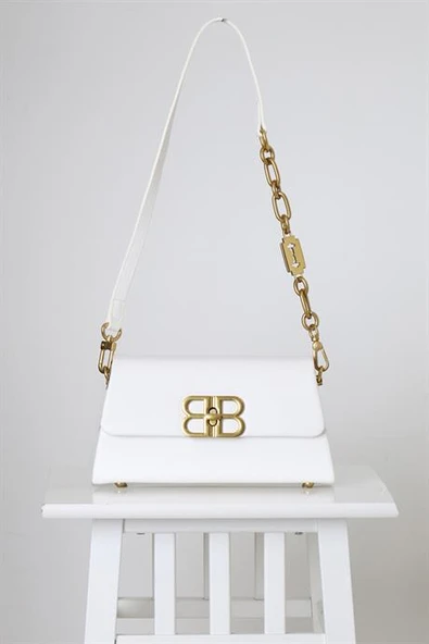 26711-2Y4 K.BELL ÇANTABEYAZ ürün görseli