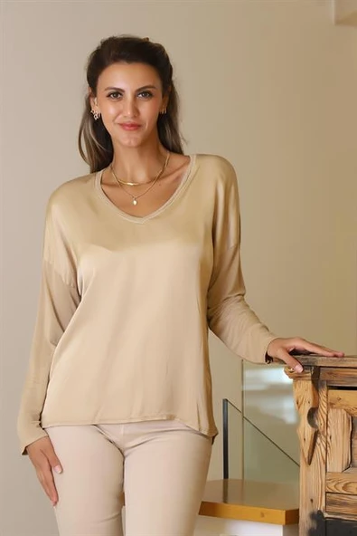 V YAKA UZUN KOLLU CAMEL KADIN BLUZ  797303-2Y5 ürün görseli