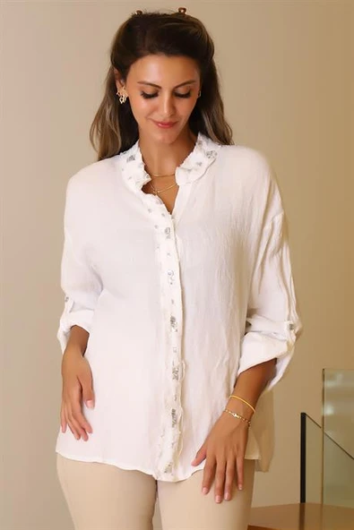 HAKİM YAKA PUL İŞLEMELİ BEYAZ KADIN CEKET 82217-2Y5 - Resim 2