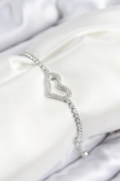 Pirinç Zirkon Taşlı Kalp Model Gümüş Renk Asansörlü Kadın Bileklik - TJ-BB7742 ürün görseli 1