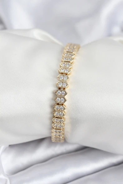 Pirinç VIP Seri Gold Renk Zirkon Taşlı Kadın Bileklik - TJ-BB7920 ürün görseli 1