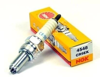 ATESLEME BUJISI MOTOSIKLET (CR9EK) KAWASAKI / SUZUKI / YAMAHA - NGK 4548