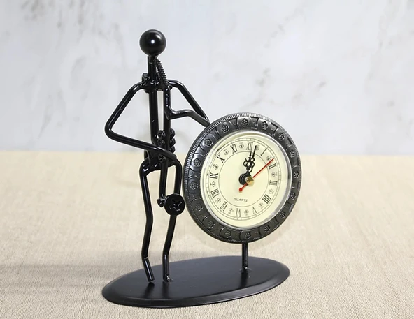 MDB Metal Saatli Saksafon Çalan Müzisyen ürün görseli 1