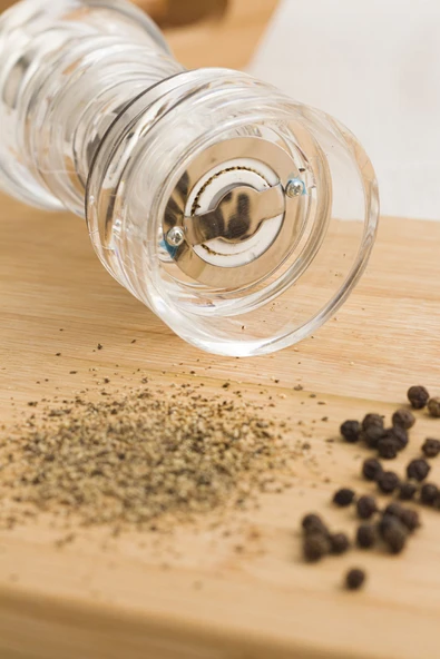 Akrilik Tuz Karabiber Baharat Değirmeni Öğütücü 14 Cm - Resim 4