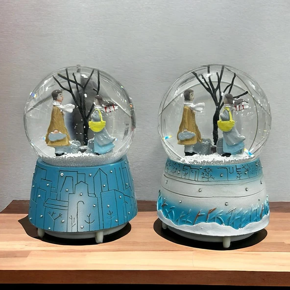 Büyük Boy Kış Masalı Temalı Pilli Kar Küresi - Resim 2