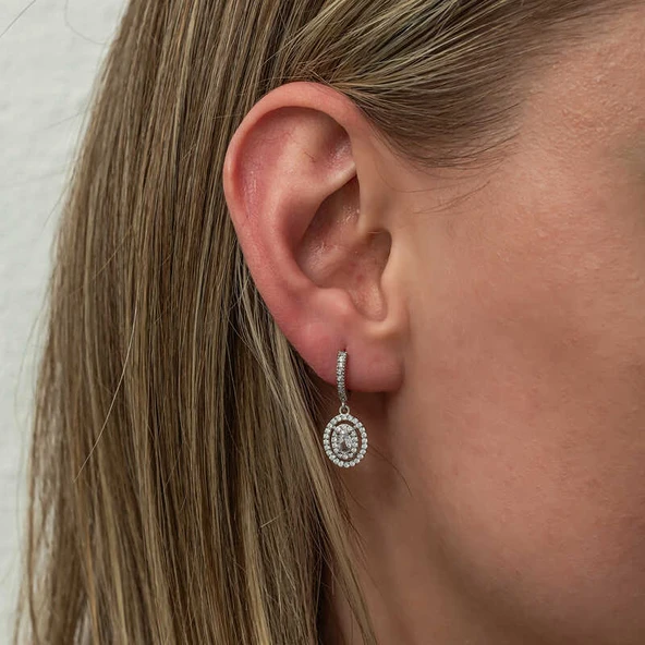 Gümüş Oval Taşlı Sallantılı Küpe - Resim 2