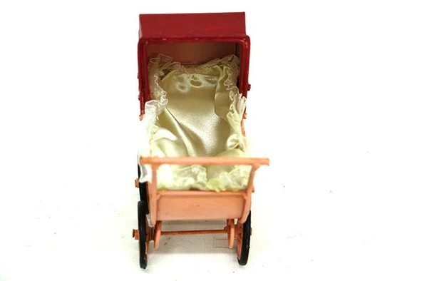 Dekoratif Metal Bebek Arabası Biblo Vintage Hediyelik - Resim 3