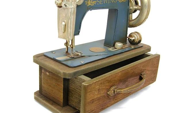 Dekoratif Metal Dikiş Makinesi Kutulu Biblo Hediyelik - Resim 4