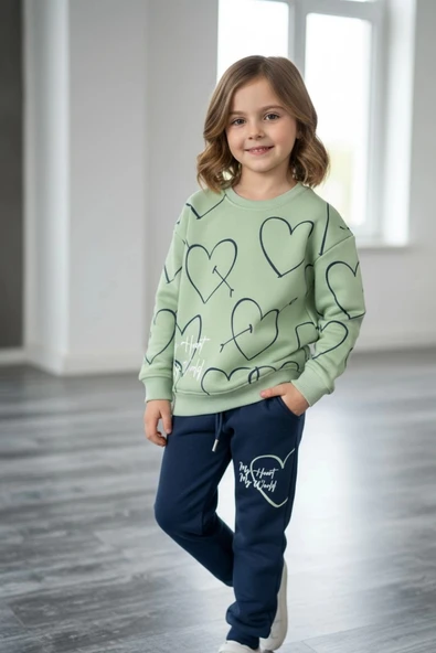 Kalp Desenli Yeşil Renk 3 İplik Kız Çocuk Takım ürün görseli