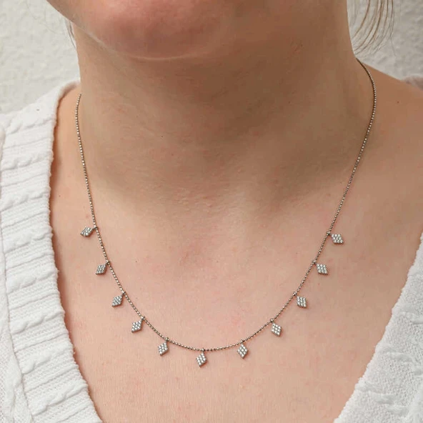 Gümüş Baklava Kesim Şans Kadın Kolye - Resim 4