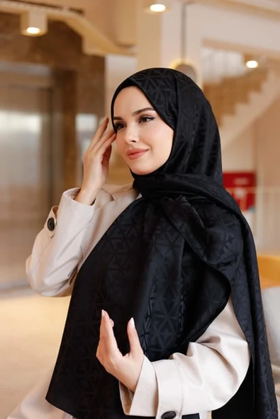 İpeksi Jakar Deluxe Şal Siyah ürün görseli