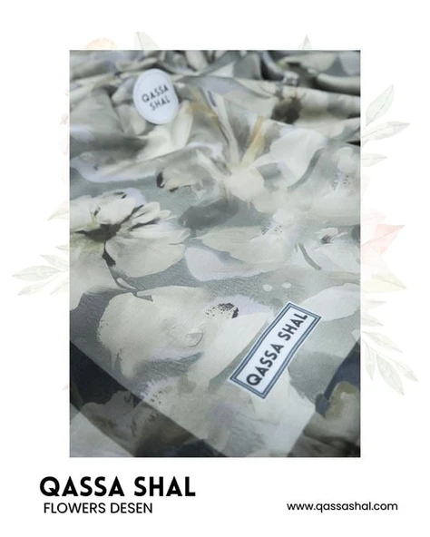 Flowers Desen Şal Haki ürün görseli